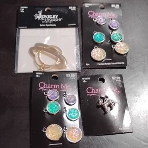 Charm Me & Jewelry Shoppe Lot Of Charms Saturn Cat Acrylic Rounds